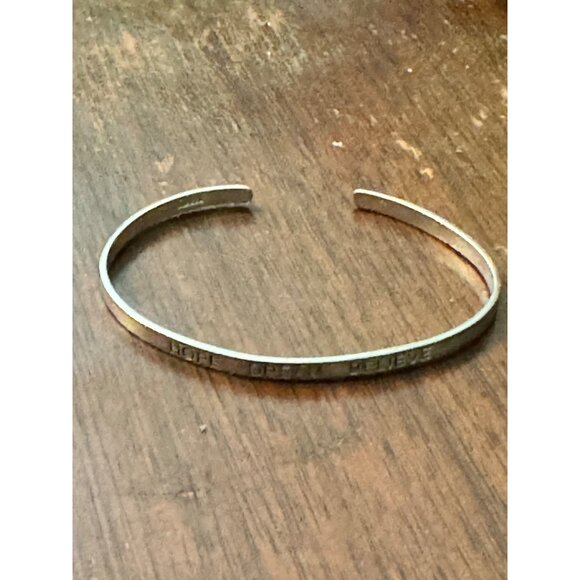 925 Sterling Silver Vintage Hope Dream Believe Stamped Cuff Bracelet - Picture 5 of 9